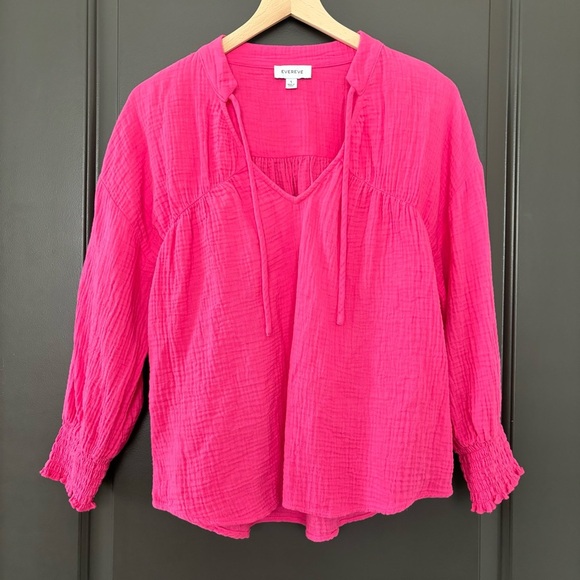 Evereve Eleanor Smocked Gauze Top 100% Cotton Bright Pink Tie V-Neck Blouse S - Picture 4 of 10